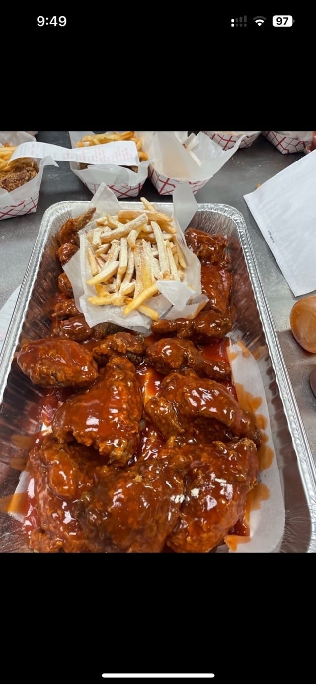24 pc. (Mixed) w/Fries.
