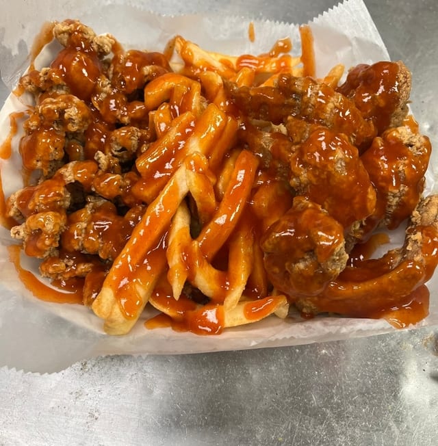 Gizzard & Wing (1/2lb gizzard 3 wings).